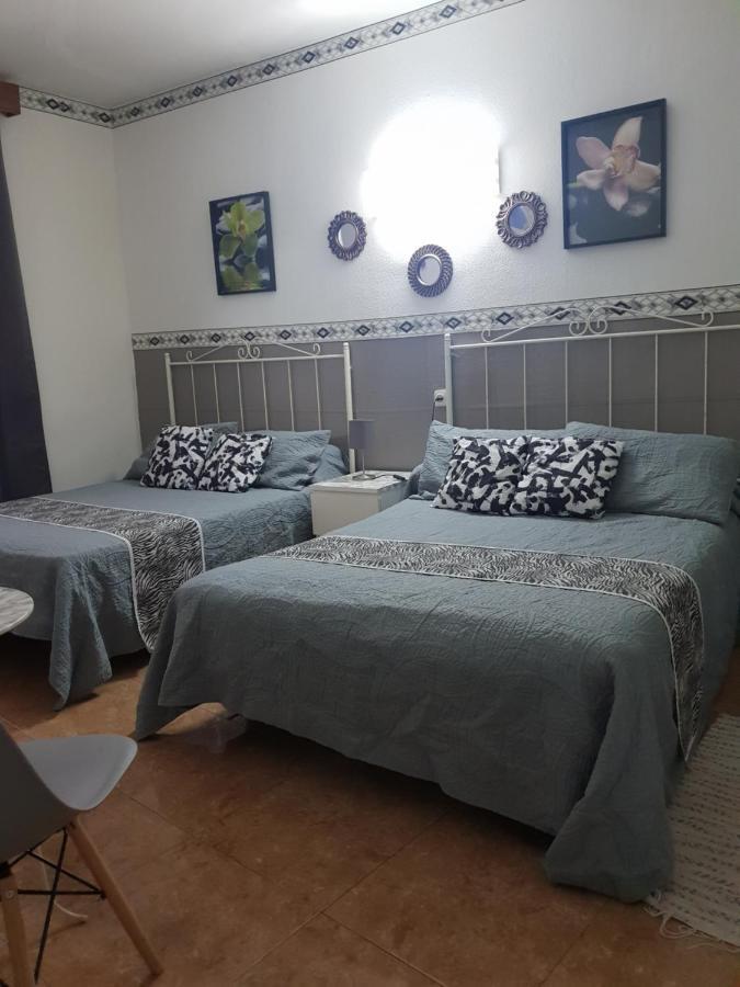 Hostal Diaz Madrid Room photo
