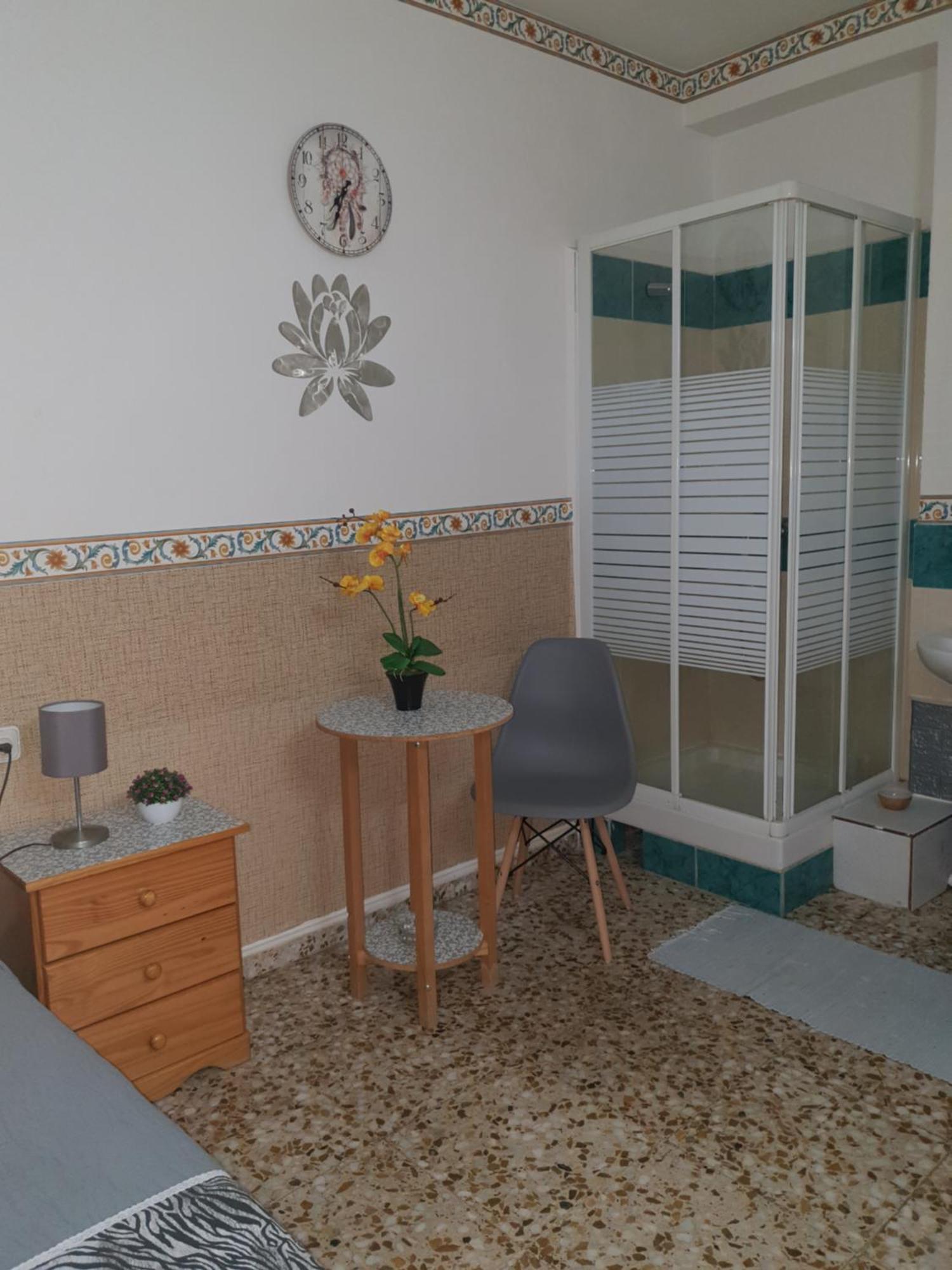 Hostal Diaz Madrid Room photo